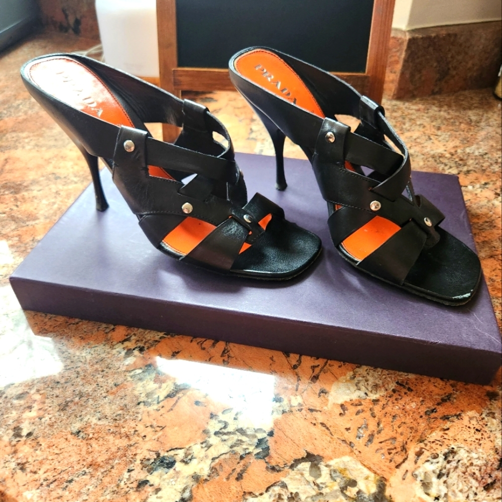 Prada Calzature Donna Heeled Mule Sandals 39 Nero Black Antique Deco 8.5